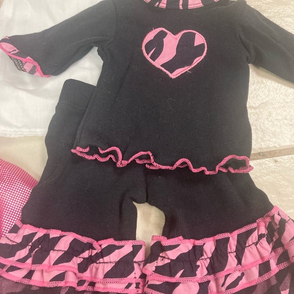 American Girl bundle - Picture 2 of 4